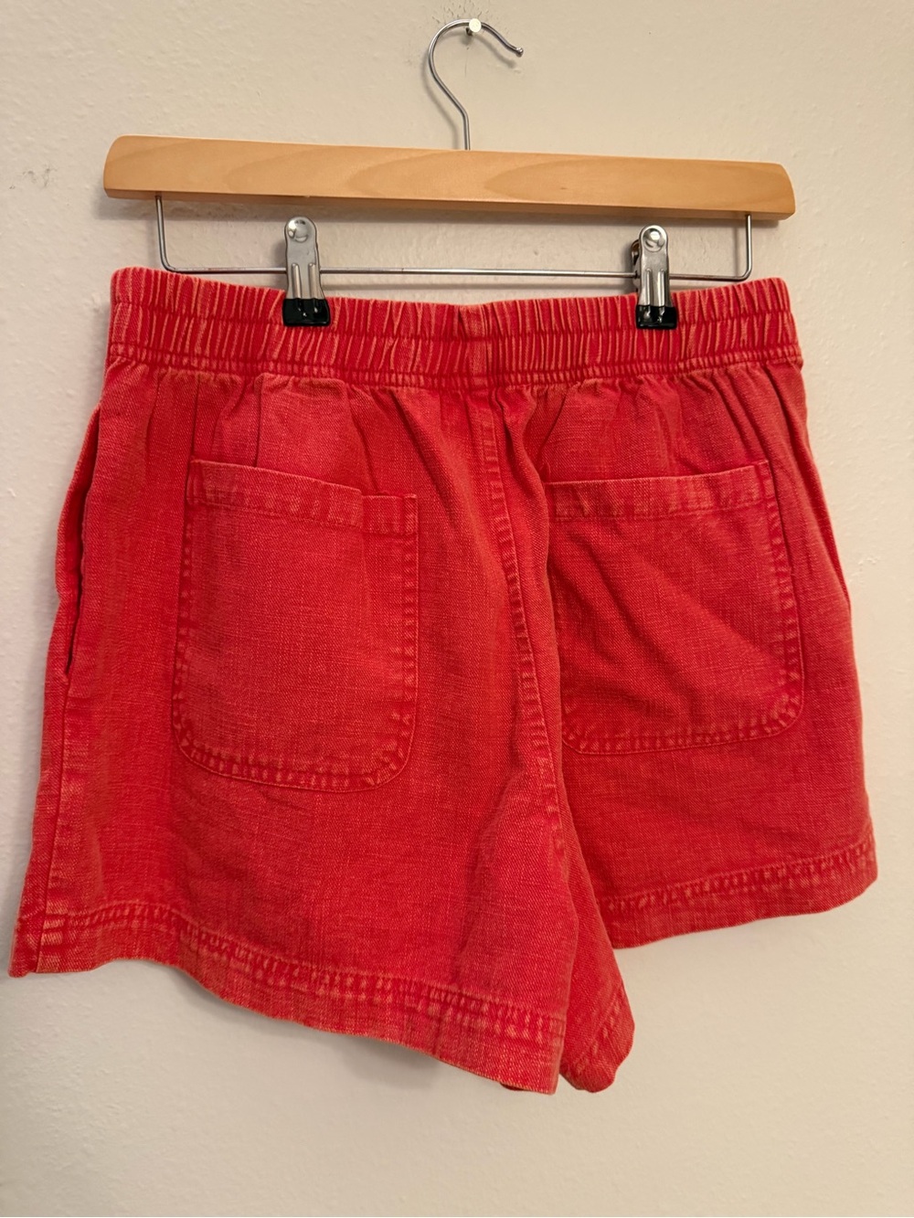 Annie Coral-Red High Waist Pleated Shorts - Picture 4 of 5